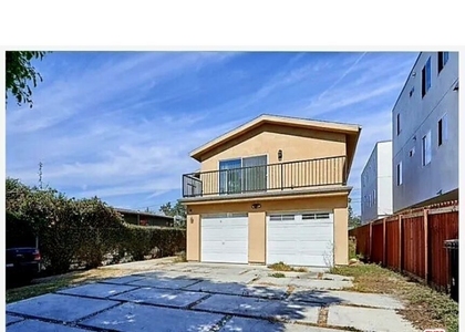 601 W 84th Street - Photo 1