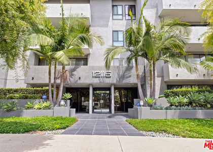 12115 San Vicente Boulevard - Photo 1