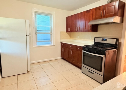 660 Charles Street - Photo 1