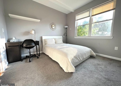 514 N 39th Street - Photo 1