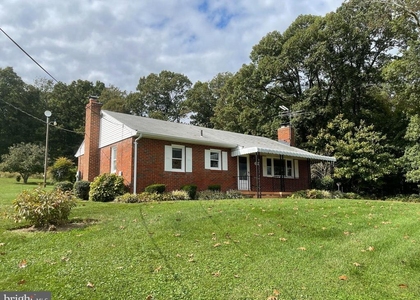 1670 Florence Road - Photo 1