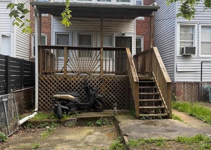 1919 16th Street Se - Photo 1