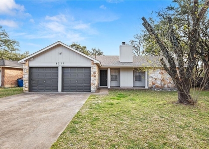 6211 Sunkist Ln - Photo 1