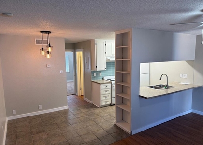 2408 Longview St - Photo 1