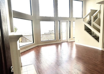 807 Kipp Avenue - Photo 1
