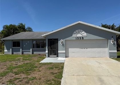 1325 Sw 28th Street - Photo 1