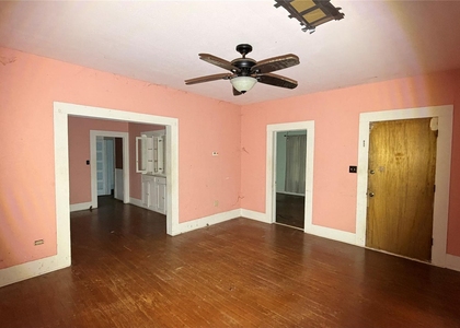 1501 S Columbia Drive - Photo 1