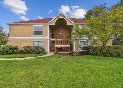 9481 Highland Oak Drive - Photo 1
