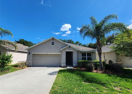 184 Fishermans Cove Drive - Photo 1