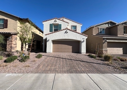 380 Larksong Avenue - Photo 1