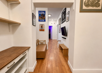 481 Evergreen Avenue - Photo 1