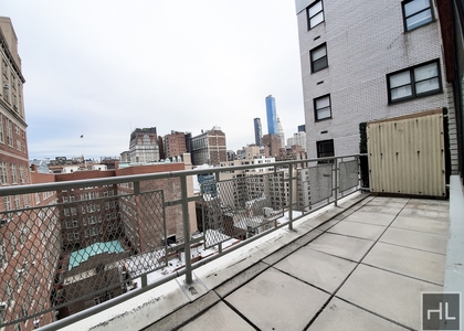 E 16 St - Photo 1
