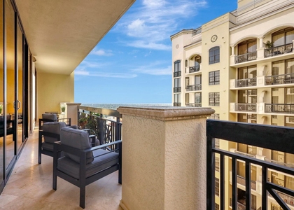 701 S Olive Avenue - Photo 1