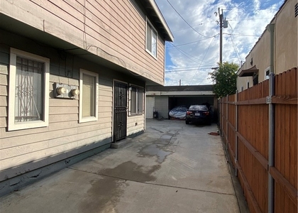 1518 Norman Place - Photo 1