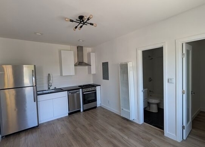 2626 Cloverfield Boulevard - Photo 1