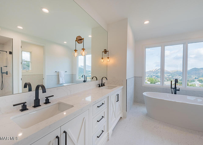 2390 Crombie Court - Photo 1