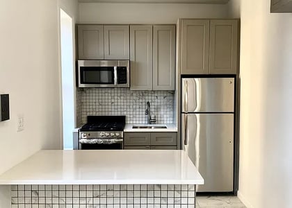 660 West 180th Street - No Fee - Photo 1