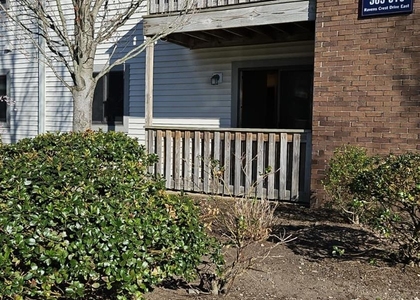 909 Ravens Crest Drive E - Photo 1