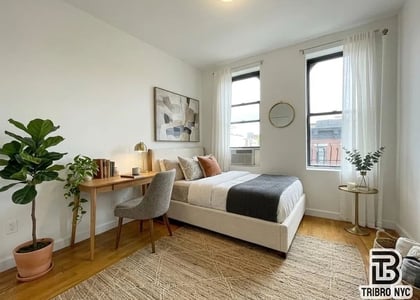 192 Bleecker Street - Photo 1