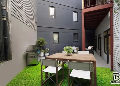 77 Suydam Street - Photo 1