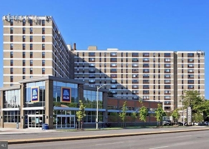 4600 Duke Street - Photo 1