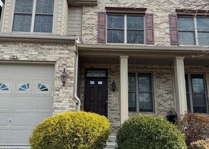 131 Scully Place - Photo 1