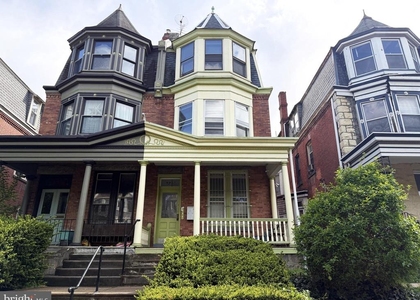 4718 Hazel Avenue - Photo 1