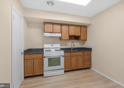 5990 Henry Avenue - Photo 1