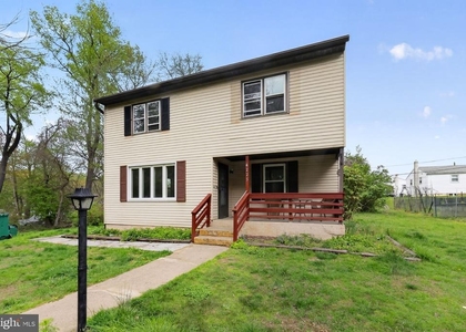 4225 Walsh Avenue - Photo 1
