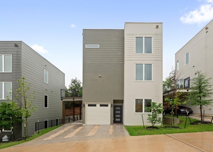 2309 Montopolis Dr - Photo 1