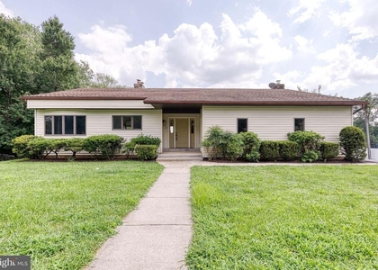 18 Byway Road - Photo 1