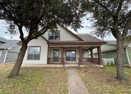 544 Hogan - Photo 1