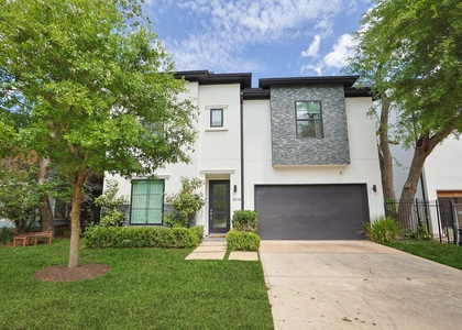 2518 Southgate Boulevard - Photo 1