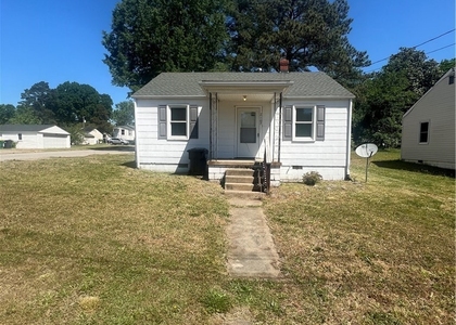 2107 Johnson Street - Photo 1