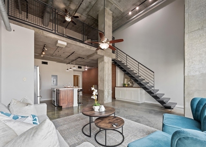 2000 Bagby Street - Photo 1