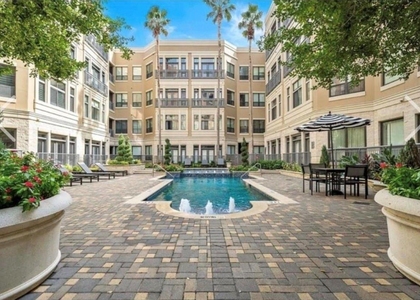 1901 Post Oak Boulevard - Photo 1