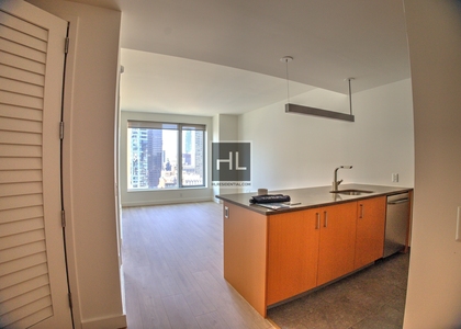 Spruce Street - Photo 1