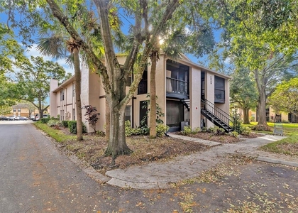 4838 S Semoran Boulevard - Photo 1