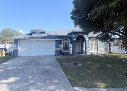 2618 Hawthorne Lane - Photo 1
