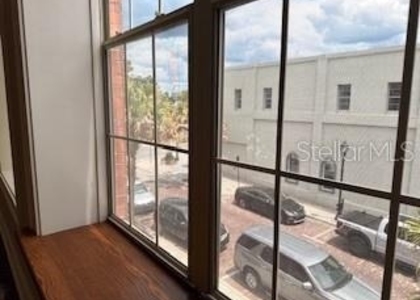 44 S Magnolia Avenue - Photo 1