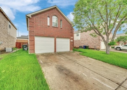 1970 Garrison Way - Photo 1