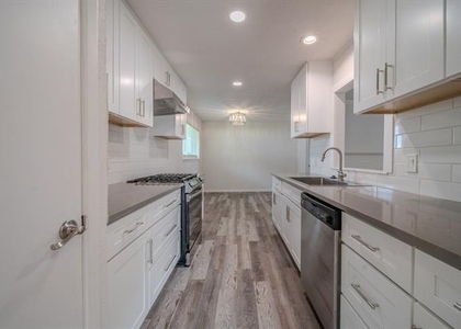 2513 Belhaven Drive - Photo 1