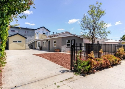 5730 Willowcrest Avenue - Photo 1