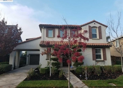 199 N Alta Dena St - Photo 1