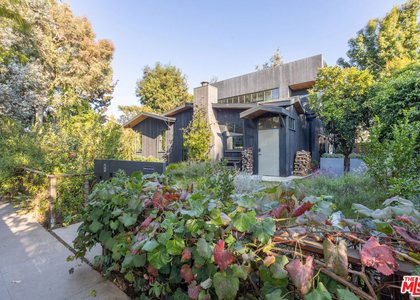 746 Marco Place - Photo 1