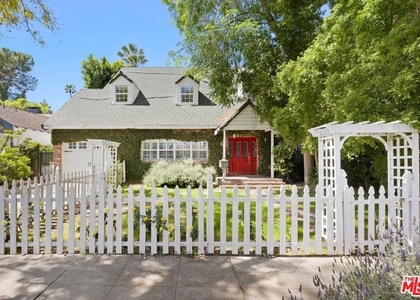 4309 Gentry Avenue - Photo 1