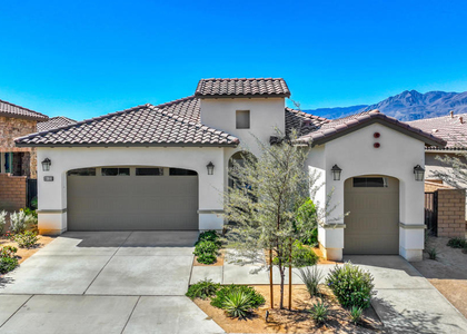 80325 Champions Way - Photo 1