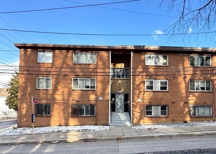 1300 Morris Road Se - Photo 1