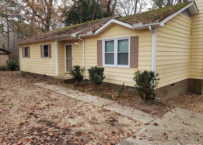207 Meadow - Photo 1