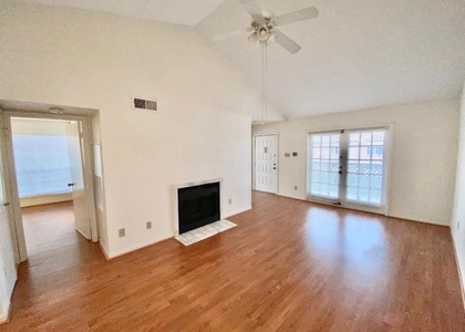 2121 El Paseo Street - Photo 1